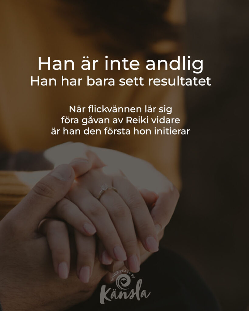Man håller sin kvinnas hand.